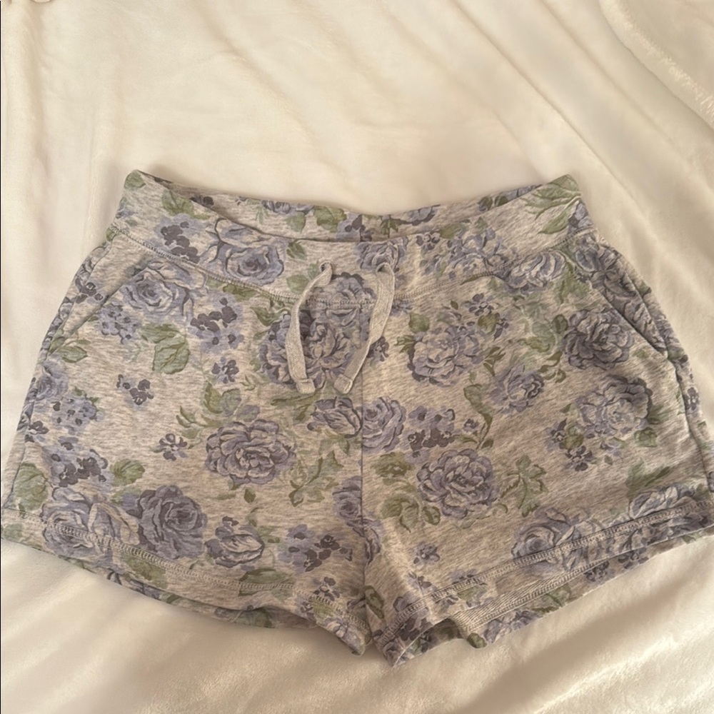 Old navy sweatshorts